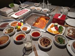 -海底捞火锅(银泰中心店)