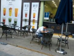 门面-茉沏(万科美好广场店)