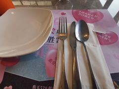 -必胜客(WOW朝阳商业城店)