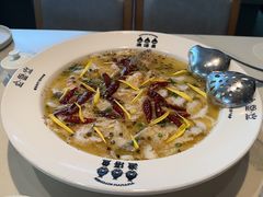 -渔语鱼酸菜鱼新川菜(来福士店)