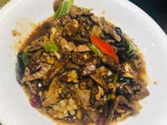 火爆三鲜-刘胖子家常菜·蹄花焖藕(中南店)