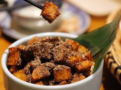 -包整·丝娃娃(一览甲秀楼风景店)