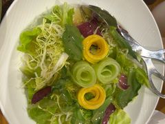 -乐忻皇朝(上海中心大厦店)