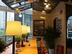 -西西弗书店&矢量咖啡(凯德晶萃广场店)