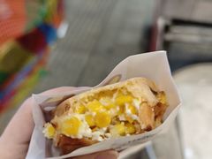 -广信牛奶甜品世家(台东店)