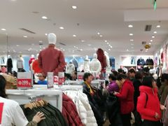 -优衣库(上海颛桥万达广场店)