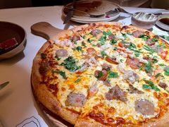 蟹肉香肠披萨-Osteria Garden 生蚝花园餐厅(原进贤路店)