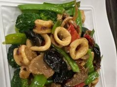 -龙悦湾酒家·八阵鱼生·渔人码头店