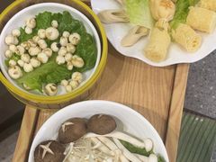 -顺德公猪肚鸡·椰子鸡(惠东天虹店)