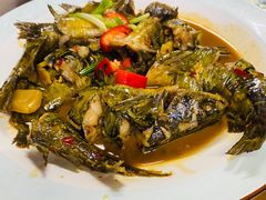 -芦茨金富饭庄·25年老字号·专做稻草鸡