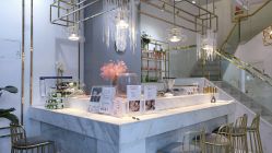 -初颜品佑肌肤管理