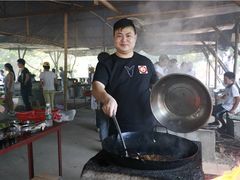 -松山湖南湖湾露营营地