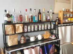 -菩提树咖啡馆日咖晚酒(龙湖店)