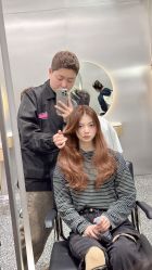 -Tloml salon
