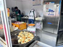 -李氏憨粑粑(官渡古镇店)