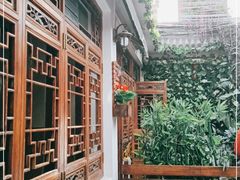 -丽江庭院·云南野生菌·海鲜火锅(鼓楼四合院店)