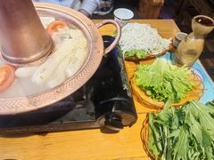 -民食香·腊排骨野生菌美食(木府店)