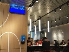 大堂-麦当劳(徐汇漕溪北路百脑汇店)