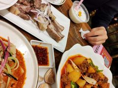 -清真·玛丽亚新疆菜主题餐厅(浙江中路店)