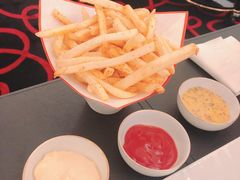 -Salon de The de Joel Robuchon(外滩18号店)