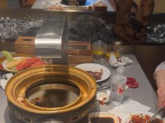 -山焱·炭火自助烤肉(周浦万达店)