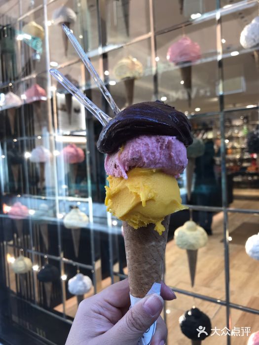 venchi冰激凌图片