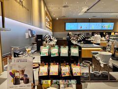 -星巴克臻选(金桥国际店)