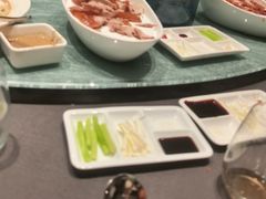 -凤凰园烤鸭店·唐山菜·传承花椒肉(老唐丰路店)