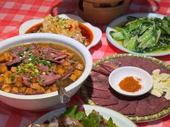 -阆辣荟餐饮(老味道8年·古城店)