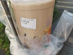 -CoCo都可(光谷天地店)