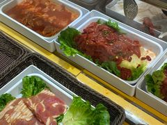 -尚品海鲜肥牛自助火锅(湖明店)