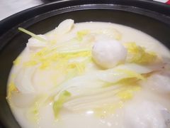 -泓历皇朝酒店(东亭店)