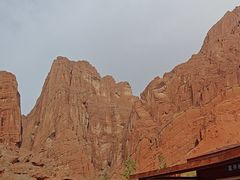 -天山神秘大峡谷