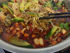 -周良天山牛杂城(天山路总店)