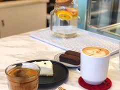 Dirty-red donkey coffee