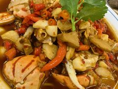 -堂瓦里·33年传统赣菜(第一街区店)