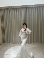 -Renee芮亦婚纱(原丽莎)