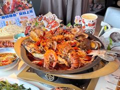 -鸣记脆皮烤鱼·海鲜烤鱼(三八广场店)