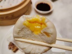 -香港百合居(LCM置汇旭辉广场店)