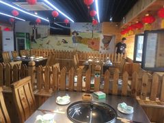 -屯老二农家铁锅炖·行业领军者(梅江店)