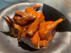 脆炸乳鸽-荣小馆(安达仕店)