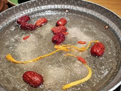 -吃饭皇帝大土家民族菜(正大广场店)