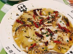 -渔语鱼酸菜鱼新川菜(来福士店)