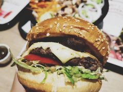 -The Habit Burger Grill 哈比特汉堡(爱琴海店)