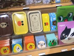 -line friends(明洞旗舰店)