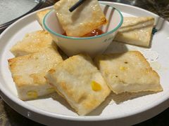 香煎鱼饼-鱼粤鲜淘米捞·中山脆肉鲩火锅(悦湖会店)