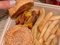 美式烧烤牛肉汉堡-bluefrog蓝蛙(悠唐购物中心店)