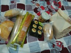 -万利隆·活力烘焙(人民路店)