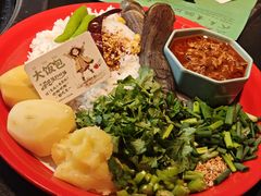 -蘸小院铁锅炖·蘸酱菜·东北菜(怀远门店)