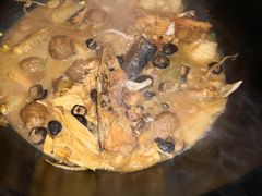 -三里屯土灶炖公鸡地锅鸡(江东店)